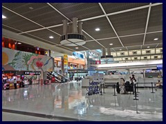 Narita Airport 08
